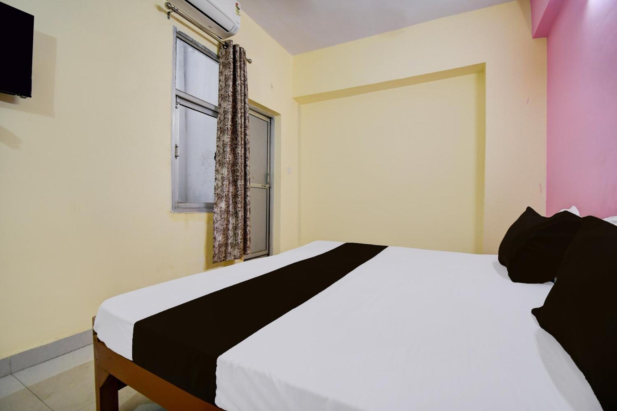 O Divine Hotel *